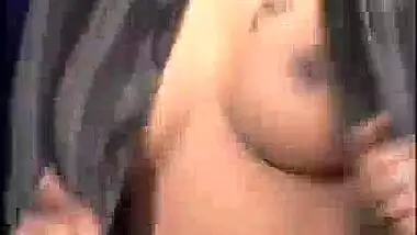 Hot boobs pakistani bhabhi mujra video