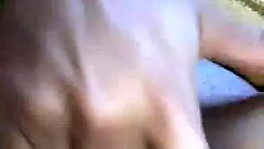 Horny srilanken girl fingering hard in her wet pussy