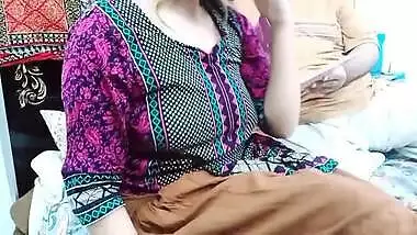 Strict man punishes his Desi stepdaughter for bad marks with XXX sex