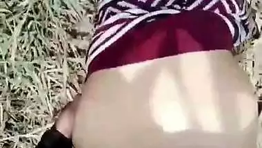 Hot outdoor desi xxx scene of a GF getting cum facialized