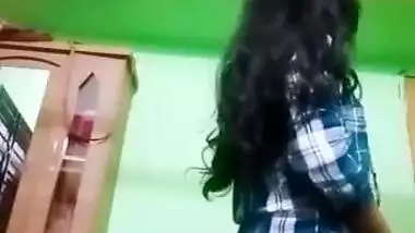 Bangladeshi Beautiful Sexy Girl Leaked Video