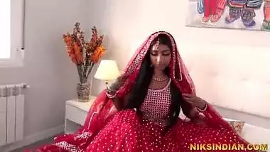 Indian suhagrat sex video of a tattooed girl
