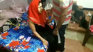 Muslim Girl With Hindu Boyfriend