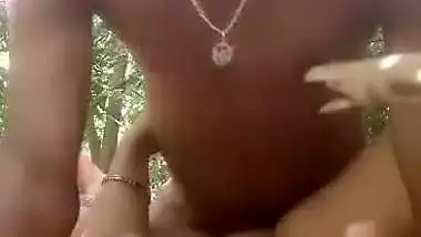 Nagpur married couple enjoys outdoor sex in a jungle