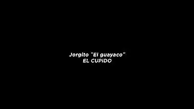 Jorgito el Guayaco debuta en el porno como cupido y folla con blanca tetona