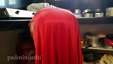 Teenage INDIAN XXX couple enjoying of fucking in the kitchen