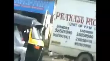 Free porn videos of mumbai college girl doing sex in running auto