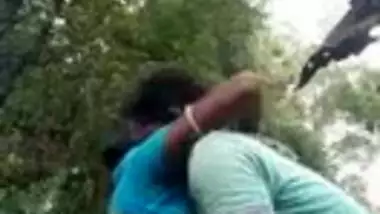 Boyfriend leaked video of him giving XXX pleasure to Odia Dehati Desi