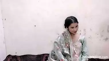 Hot Blowjob Sex With Skinny Indian Bhabhi