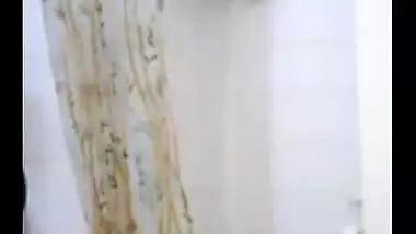 Mallu house wife leaked shower bath