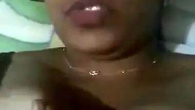 Exclusive- Horny Mallu Aunty Fingering Selfie