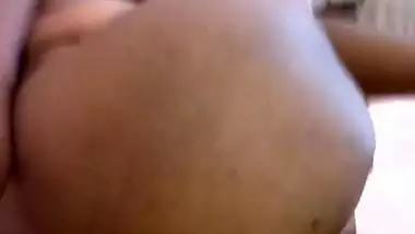 Desi aunty showing boobs-8