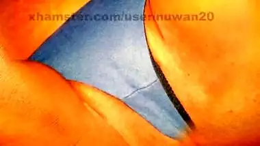 Sri Lankan Mature Flashing Her Blue Pantie (Slaidshow)